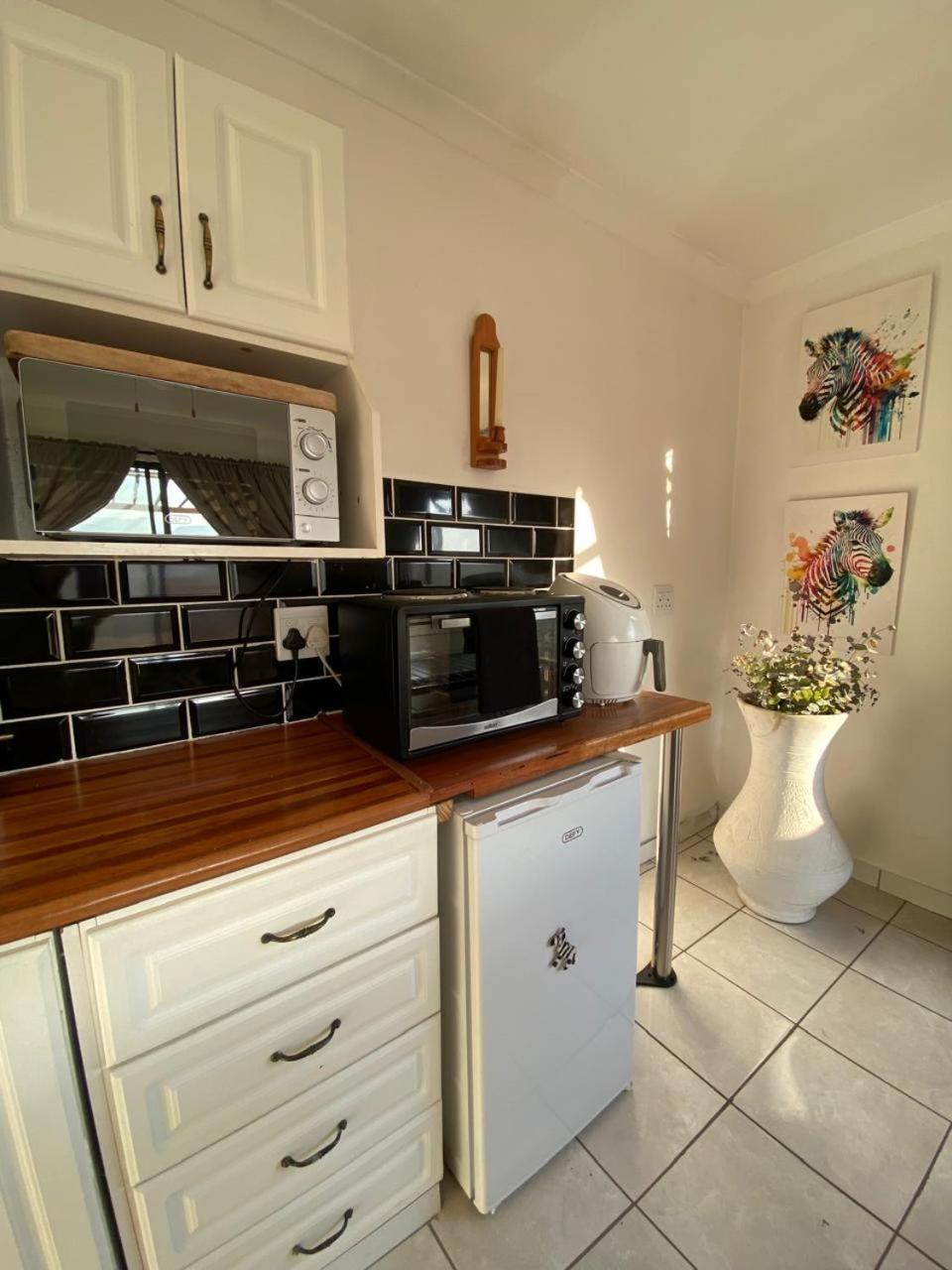 Sani Pass View Cottage Хаймвилль Экстерьер фото